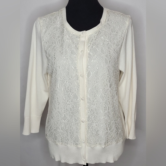 89th & Madison Sweaters - 89th & Madison Full Button 3/4 Sleeve Cream Lace Front Cardigan Sweater - Size L